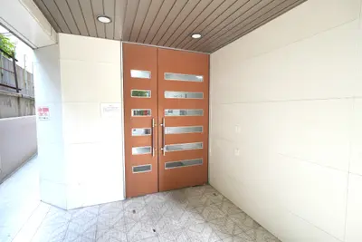 高齢者向けマンションFDS-Fioreの受付・エントランスの写真