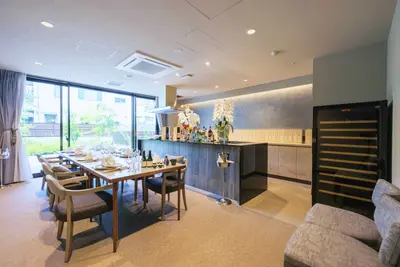 プレザンリュクス南青山の屋内共用部の写真