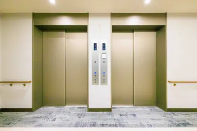 プレザンリュクス南青山の屋内共用部の写真